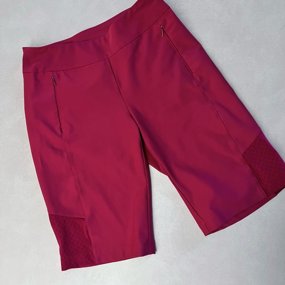 Tail Activewear Women's Pink Stretchy Shorts